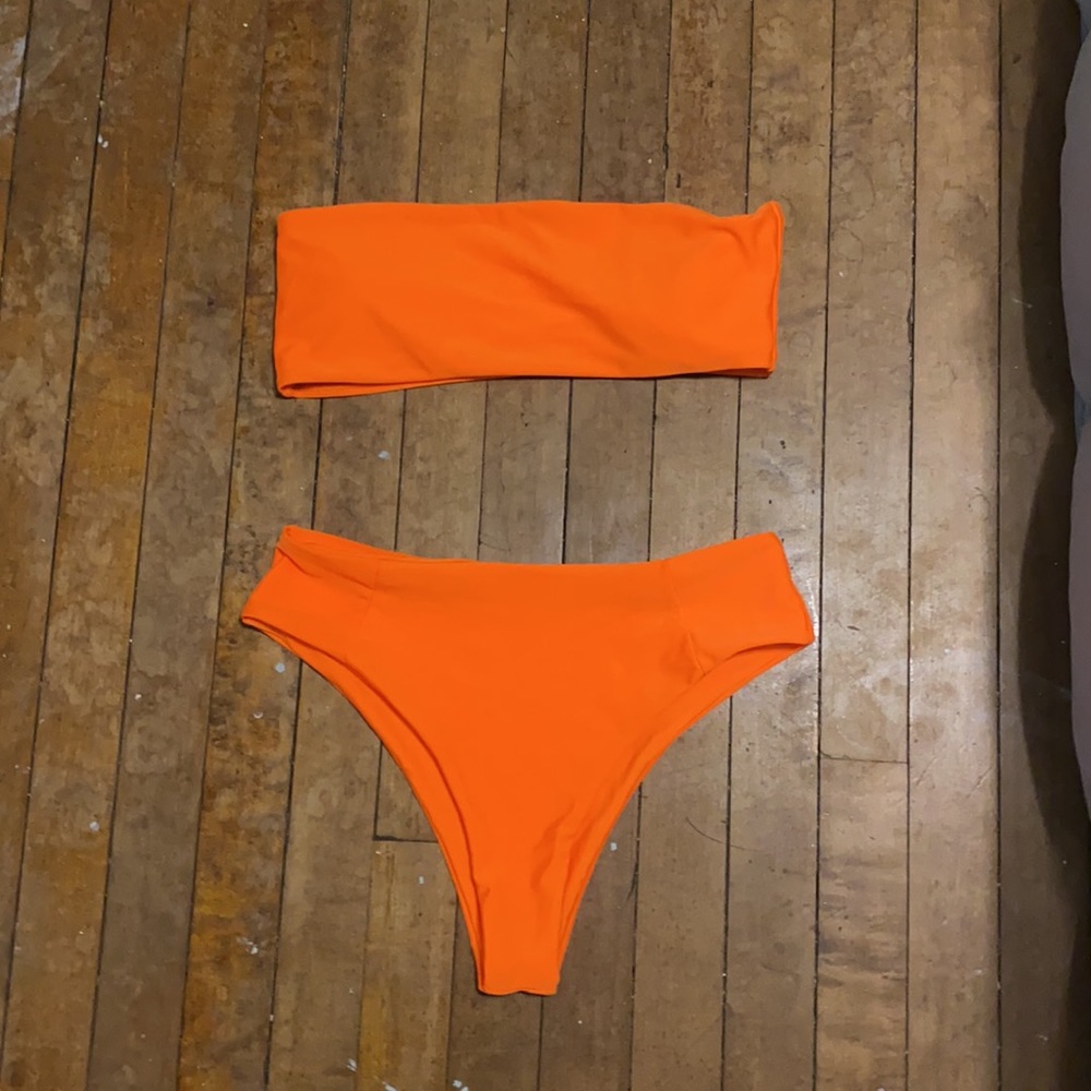 strapless bikini